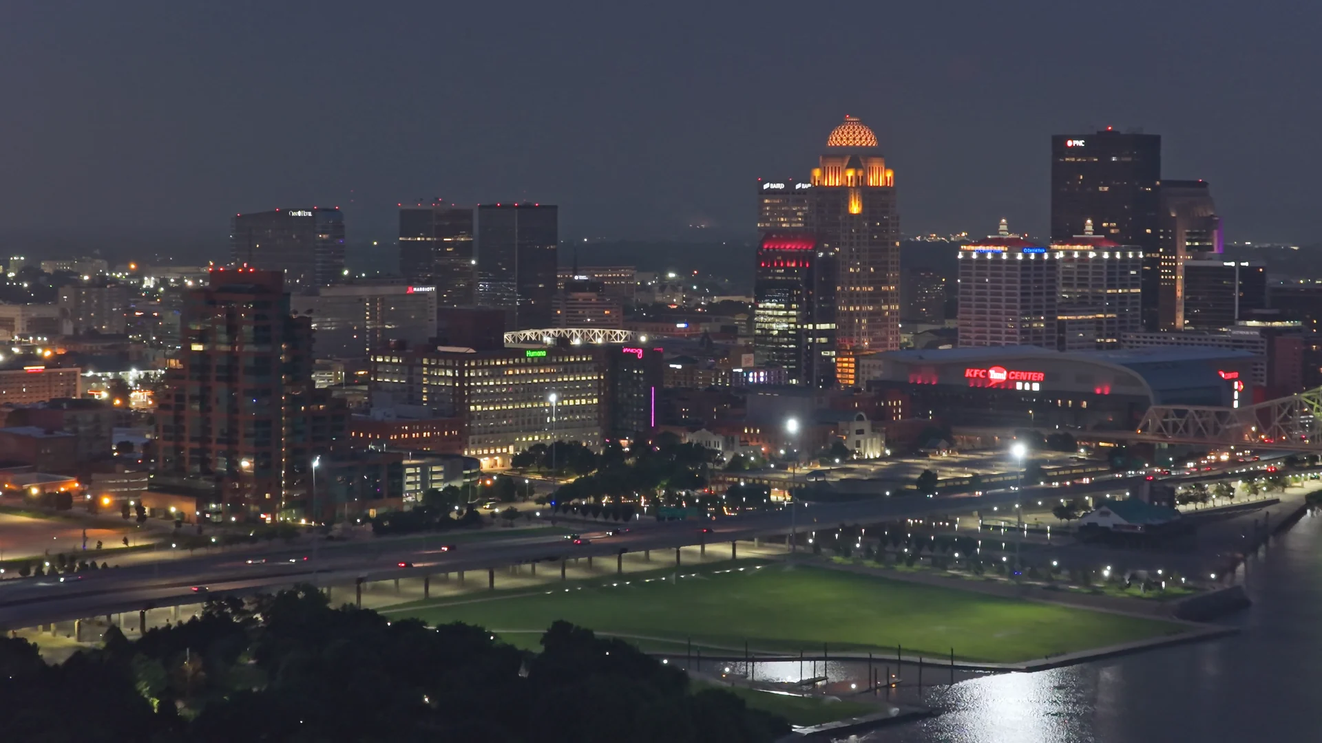Downtown Louisville, Kentucky at night
